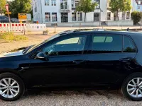 Gebraucht VW Golf VII LOUNGE 125 PS (91 kW) 2015 Schwarz Limousine