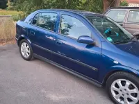 Gebraucht Opel Astra 105 PS (77 kW) 2003 Blau Limousine