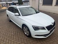 Gebraucht Skoda Superb 150 PS (110 kW) 2016 Weiß Limousine