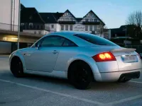 Gebraucht Audi TT Performance 225 PS (165 kW) 1999 Silber Coupé