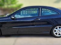 Gebraucht Mercedes C220 143 PS (105 kW) 2004 Schwarz Coupé
