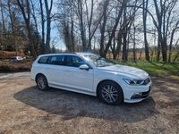Gebraucht VW Passat R-line 150 PS (110 kW) 2018 Weiß Kombi