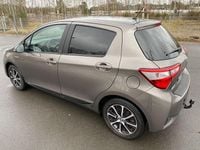 Gebraucht Toyota Yaris Hybrid Team 101 PS (74 kW) 2018 Braun Kleinwagen