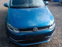 Gebraucht VW Polo 90 PS (66 kW) 2016 Blau Kleinwagen