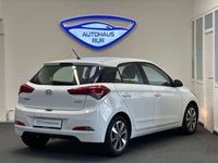 gebraucht Hyundai i20 YES!/SONDERAUSSTATTUNG/TÜV&INSP NEU