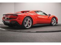 Second-hand Ferrari 296 901 CP (662 kW) 2025 Auriu