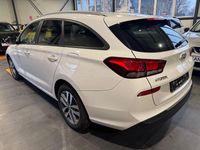 Gebraucht Hyundai i30 116 PS (85 kW) 2019 Weiß Kombi