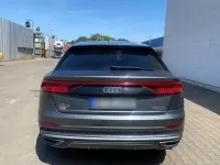 Gebraucht Audi Q8 S-Line 286 PS (210 kW) 2018 Grau SUV