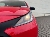 Gebraucht Toyota Aygo 69 PS (50 kW) 2017 Super red 5 Kleinwagen