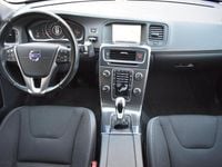 Gebraucht Volvo V60 Momentum 181 PS (133 kW) 2014 Schwarz Kombi