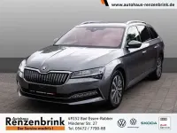 Gebraucht Skoda Superb Style 218 PS (160 kW) 2022 Graphitegrau metallic Kombi