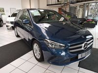 Gebraucht Mercedes B180 Progressive 136 PS (100 kW) 2019 Blau Van / Kleinbus