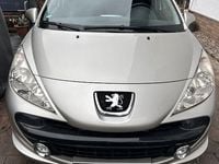 Gebraucht Peugeot 207 95 PS (69 kW) 2009 Grau Limousine