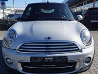 Gebraucht Mini Cooper Cabriolet 122 PS (89 kW) 2013 White silver metallic Cabrio