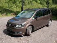 Używany VW Touran Match 140 KM (102 kW) 2012 Brązowy Minivan