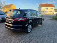 Gebraucht Ford S-MAX Titanium 140 PS (102 kW) 2014 Schwarz Van / Kleinbus