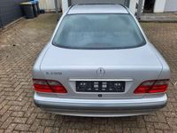 gebraucht Mercedes E200 Kompressor Classic