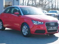 Gebraucht Audi A1 Attraction 86 PS (63 kW) 2011 Rot Kleinwagen