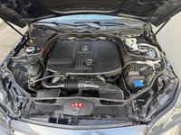 Gebraucht Mercedes E220 Edition 170 PS (125 kW) 2013 Blau Limousine
