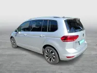 Gebraucht VW Touran Active 150 PS (110 kW) 2021 Reflexsilber metallic Van / Kleinbus