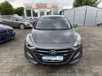 Gebraucht Hyundai i30 110 PS (80 kW) 2016 Thunder grey / met Kleinwagen