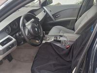 Gebraucht BMW 523 177 PS (130 kW) 2006 Blau Kombi