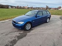 Gebraucht BMW 318 129 PS (94 kW) 2007 Blau Kombi