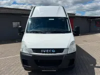Gebraucht Iveco Daily 140 PS (102 kW) 2010 Weiß Van / Kleinbus