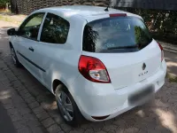 Gebraucht Renault Clio 75 PS (55 kW) 2012 Weiß Kleinwagen