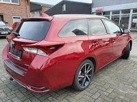 Gebraucht Toyota Auris Hybrid Edition-S 136 PS (100 kW) 2017 Tokiorot perleffekt Kombi