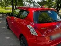 Gebraucht Suzuki Swift 94 PS (69 kW) 2012 Rot Kleinwagen