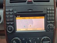 Gebraucht Mercedes A180 Elegance 116 PS (85 kW) 2009 Silber Limousine