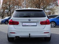 Gebraucht BMW 320 Advantage 163 PS (119 kW) 2019 Weiß Kombi