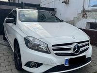 Gebraucht Mercedes A180 2013 Weiß Kleinwagen