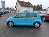 Usado VW up! Sound 60 HP (44 kW) 2017 Azul Citadino
