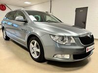 gebraucht Skoda Superb Combi Elegance*NAVI*BIXENON*ALCANTARA*PDC