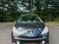 Gebraucht Peugeot 207 95 PS (69 kW) 2009 Schwarz Limousine