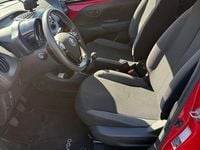 Gebraucht Toyota Aygo 72 PS (52 kW) 2020 Rot Kleinwagen