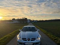 Second-hand Mercedes SLK200 163 CP (119 kW) 2006 Argintiu Cabrio