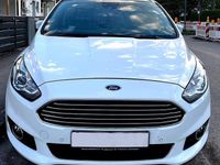 Gebraucht Ford S-MAX Titanium 165 PS (121 kW) 2019 Weiß Van / Kleinbus