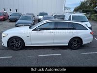 Gebraucht Mercedes E300 AMG 194 PS (142 kW) 2020 Weiß Limousine