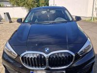 Gebraucht BMW 116 Advantage 109 PS (80 kW) 2022 Schwarz Kleinwagen