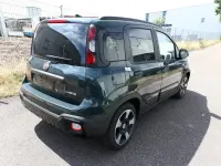 Neu Fiat Panda Cross Cross 65 PS (47 kW) 2026 Foresta grün metallic Kleinwagen