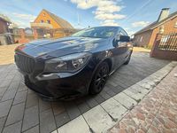 Gebraucht Mercedes CLA220 177 PS (130 kW) 2015 Schwarz Limousine