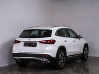Gebraucht Mercedes GLA200 Progressive 150 PS (110 kW) 2024 Weiß SUV