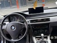 Gebraucht BMW 320 150 PS (110 kW) 2005 Blau Limousine