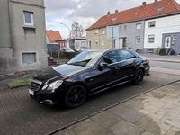 Gebraucht Mercedes E200 Avantgarde 184 PS (135 kW) 2009 Schwarz Limousine