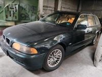 Second-hand BMW 528 2000 Verde Break