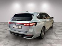 Gebraucht VW Passat Elegance 193 PS (141 kW) 2024 Silber Kombi