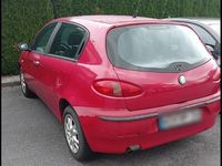 Gebraucht Alfa Romeo 147 105 PS (77 kW) 2004 Rot Kleinwagen